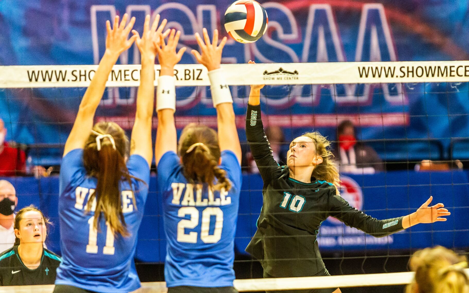 O'Fallon Christian vs. Valle Catholic volleyball
